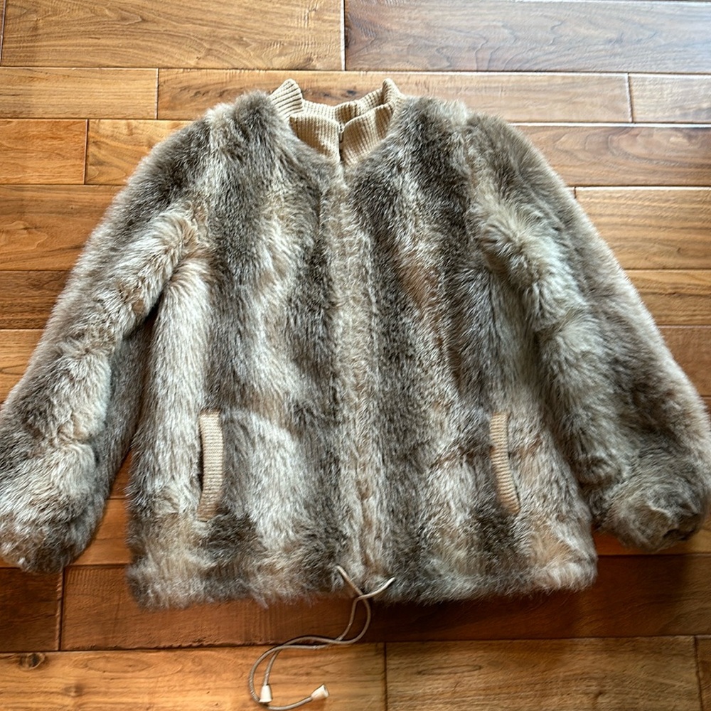 Vtg Sears leather and faux fur mob wife coat.